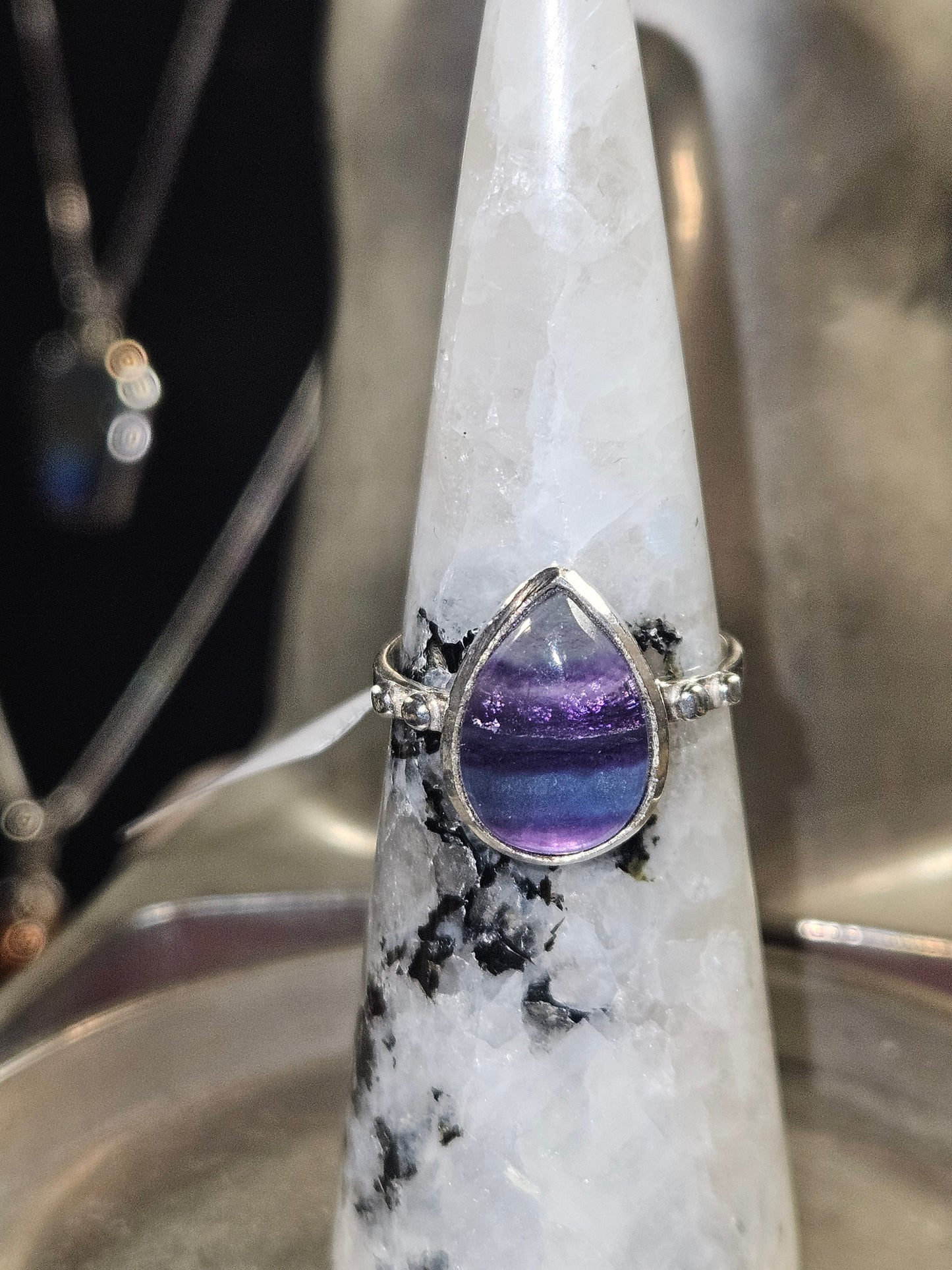 Fluorite silver 8