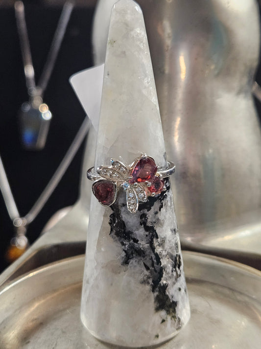 Garnet Dragonfly silver size 8